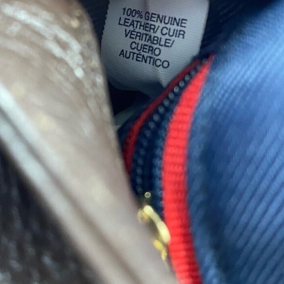Tommy Hilfiger100% Genuine Leather Crossbody Shoulder Mini Bag - Picture 7 of 9
